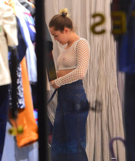 milf pussy onlyfans nude images