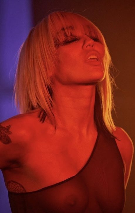 big booty black girls onlyfans naked image