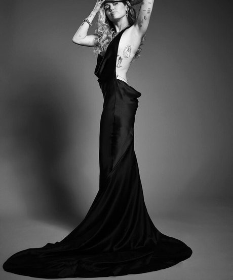 sexy ladyboy onlyfans hot naked photos