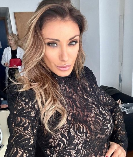 beach blowjob onlyfans sexy nude picture