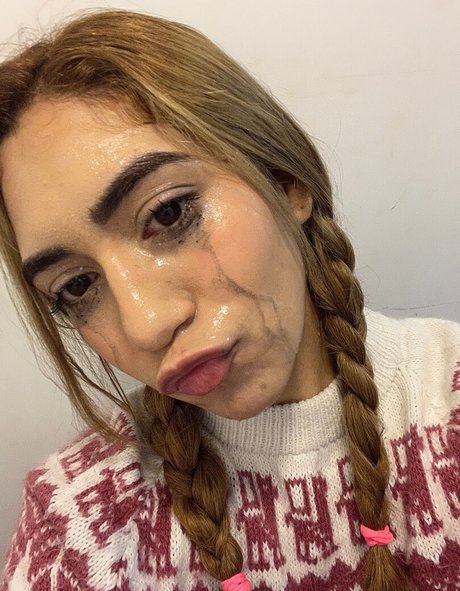 white pussy onlyfans hot pics