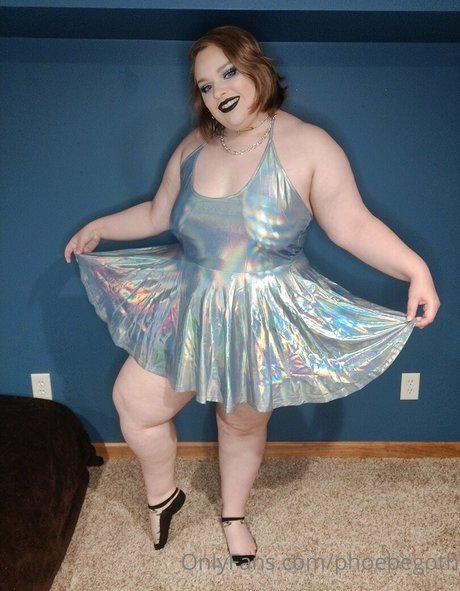 phoebegoth star exclusive gallery