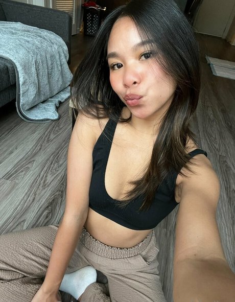 yourangeldarling naked actress photo