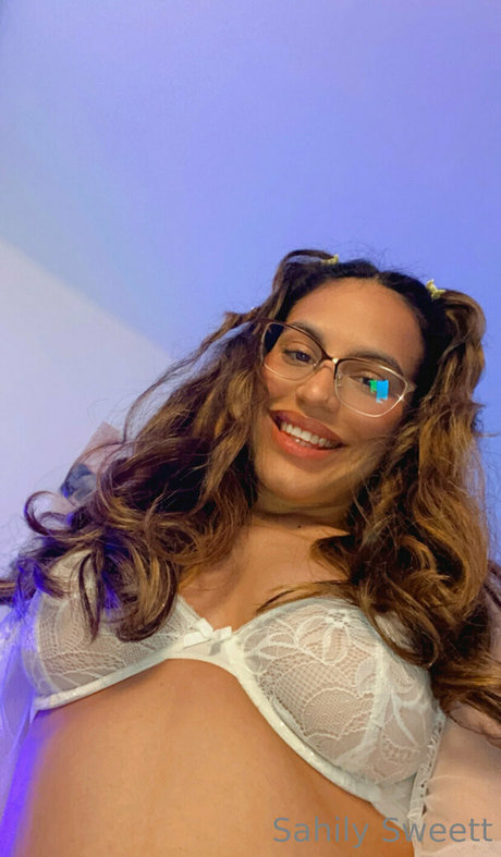 asian hairy onlyfans sexy nude photos