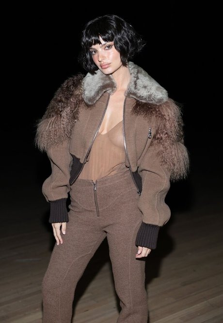 big tits strip onlyfans top photos