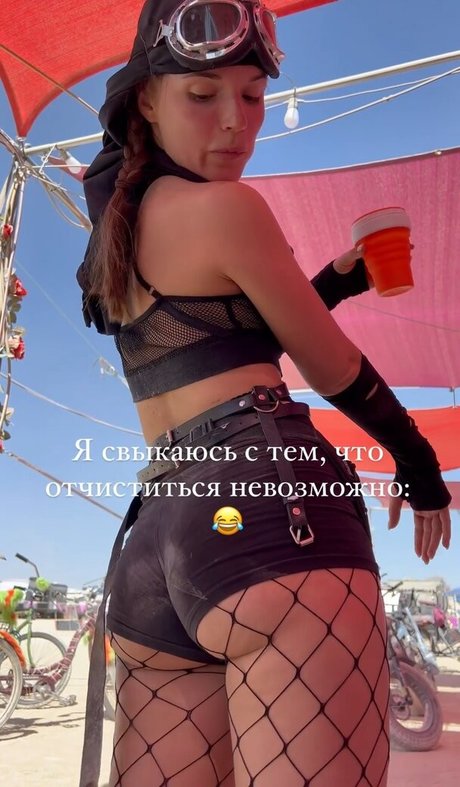 Sasha Spilberg pretty pornstar archive