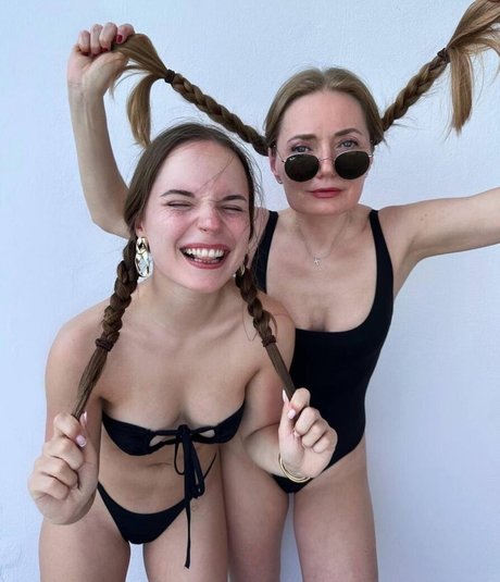 Sasha Spilberg erotic pornstar galleries