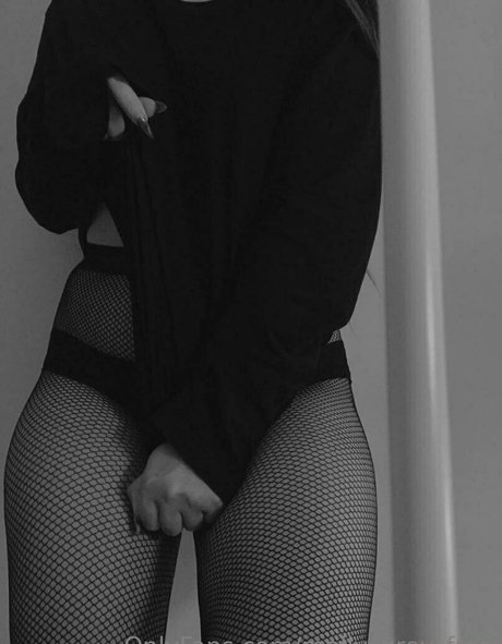 molly grey free star naked archive