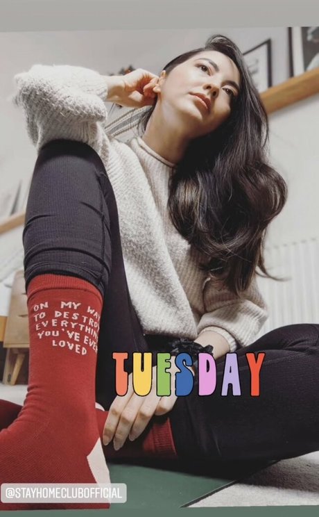 gloves onlyfans hd photos