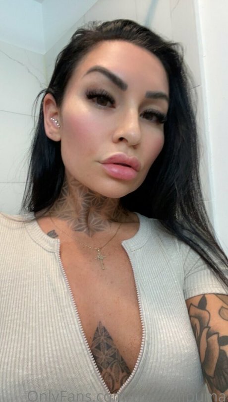 petite onlyfans pretty photos