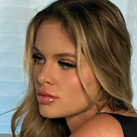 cynthiajadebabe pretty model img