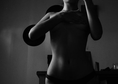 rocioqueen model sexy photo