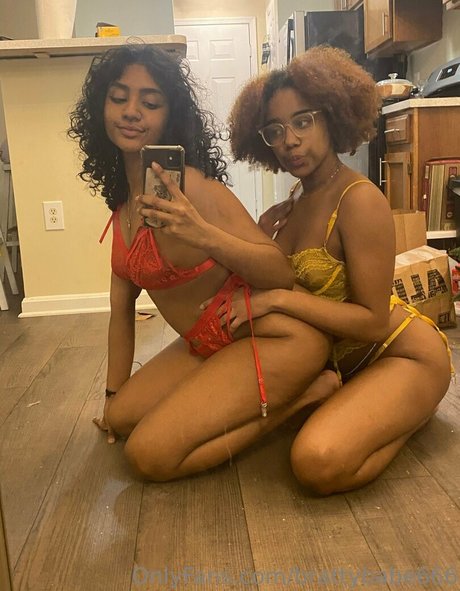 shemale outdoor onlyfans sexy naked galleries