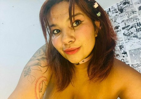 pov threesome onlyfans nude gallery