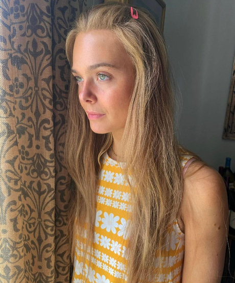 Elle Fanning star sexy pic