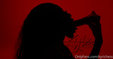 lips onlyfans exclusive archive