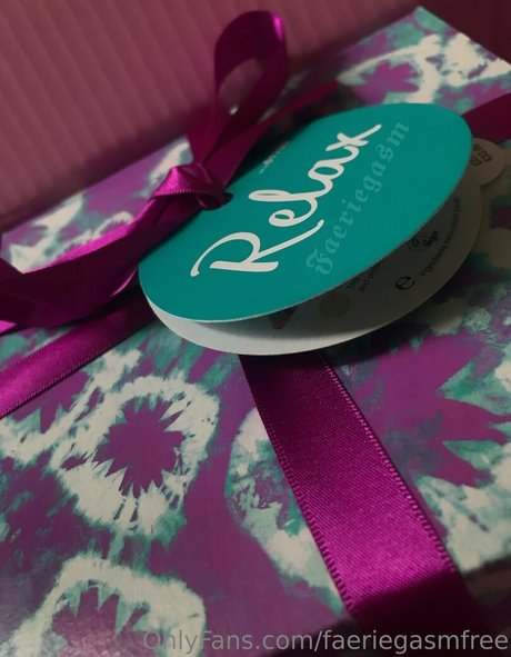 faeriegasmfree model beautiful pic