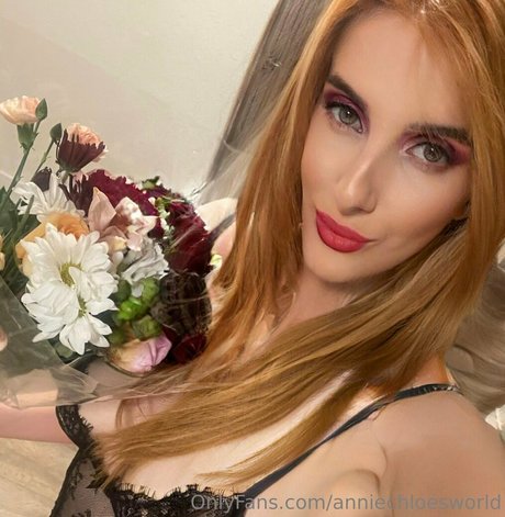 anniechloesworld sexy star photos