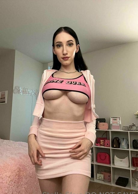 blonde trans onlyfans naked pictures