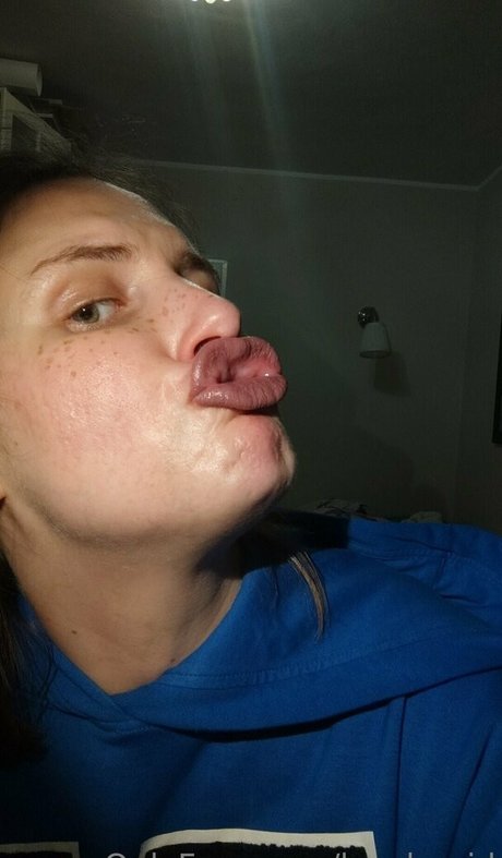 lucylumid star adult picture