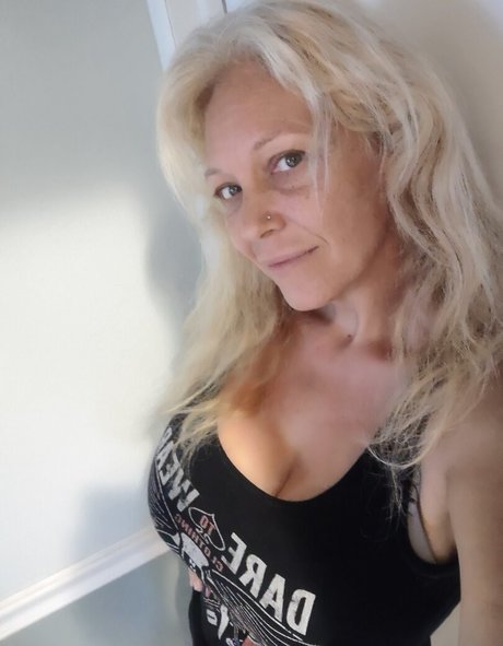 Charlee Chase pornstar high quality image