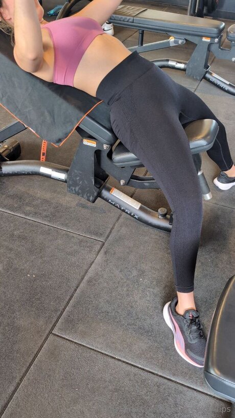 sam dreamy lips perfect model pictures