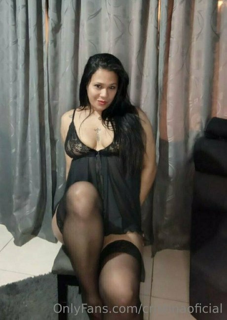 cristinaoficial model pretty photos