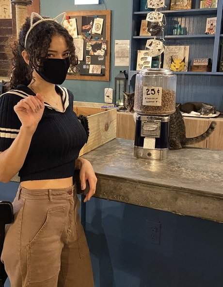 curvy solo onlyfans free sexy photos