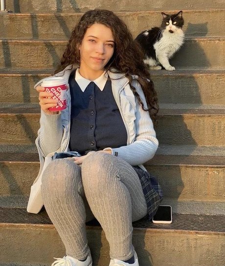 asian young onlyfans pretty picture