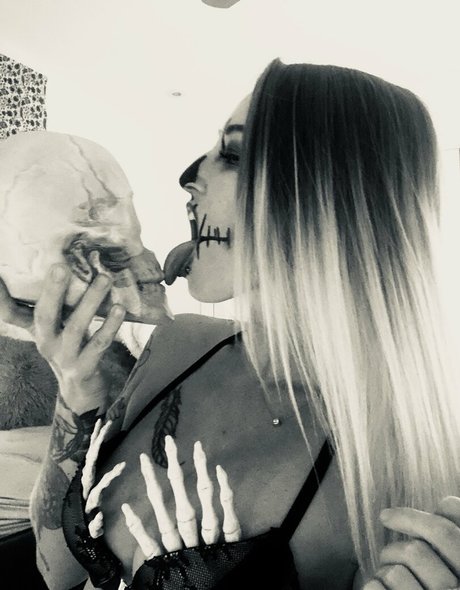 xxx ebony onlyfans nude images