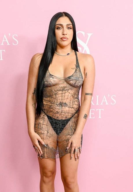 big tits public onlyfans hot picture