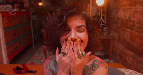 Frankie Rivers sexy model photo