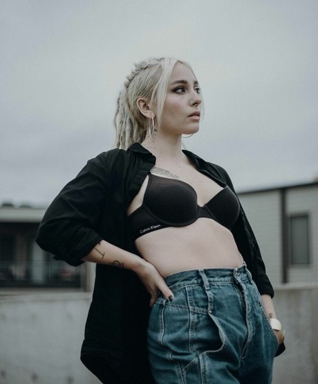 Eliza Grace star perfect pic