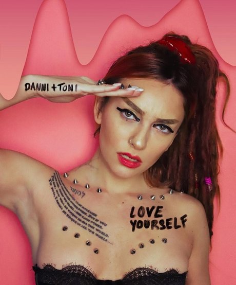 Eliza Grace model xxx images