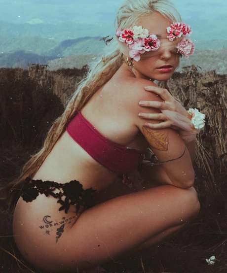 Eliza Grace perfect star pictures