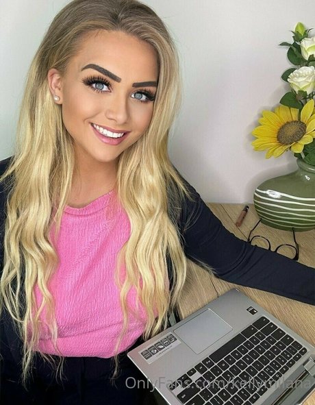 eating onlyfans pornos pictures