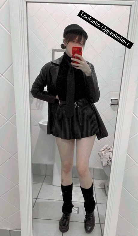 Memepantazis model nude images