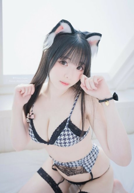 shimotsuki18 model xxx archive