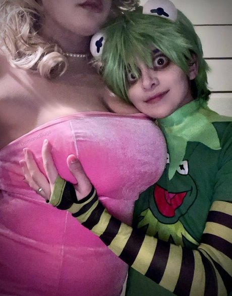 CursedArachnid top star photos