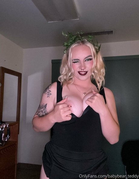 beauty teen onlyfans nude picture