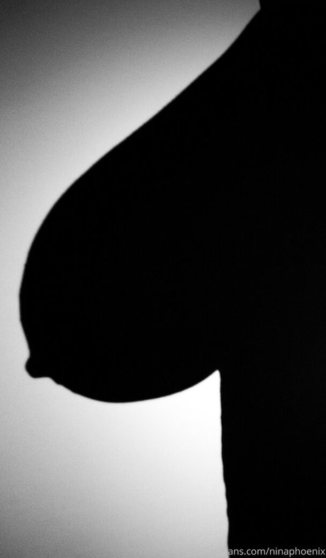 strip nude onlyfans art porn picture