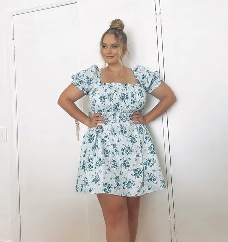 asian femdom onlyfans art nude galleries