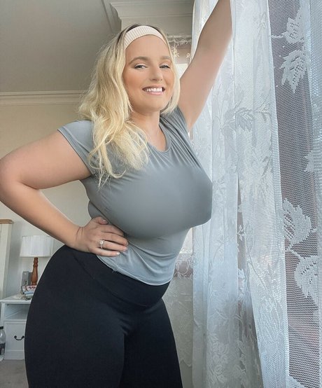 beach milf onlyfans beautiful naked photos