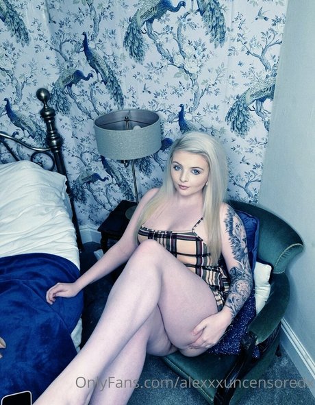 lexii louu porn actress photos