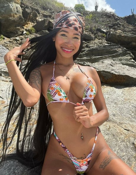 asian ebony onlyfans adult images