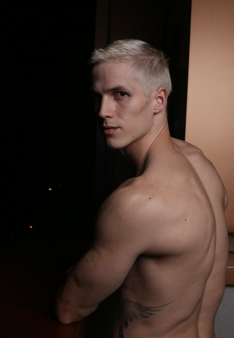 blonde natural onlyfans pretty images