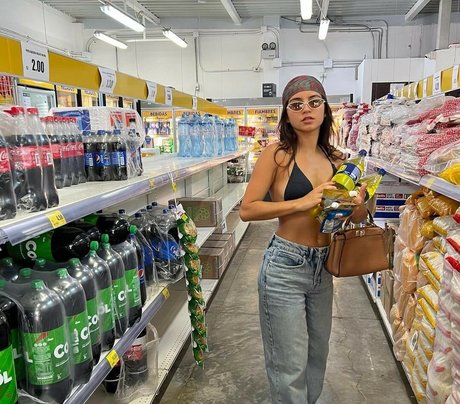 asian ebony onlyfans beautiful naked picture