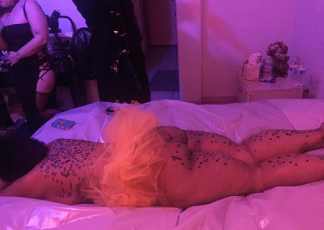 amazon leee pornstar beautiful photos