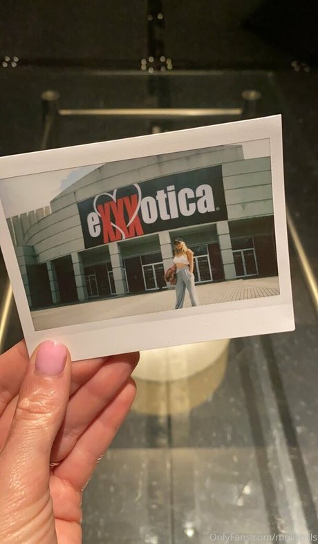 shaved onlyfans perfect pic