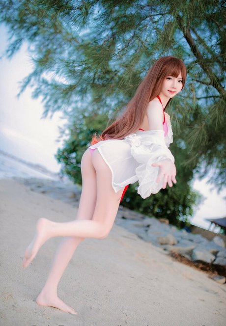 iamdorasnowfree model erotic archive